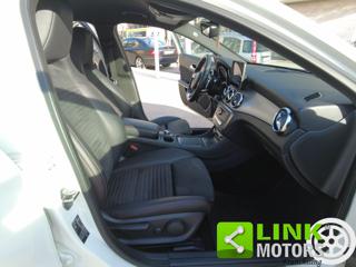 MERCEDES-BENZ GLA 200 usata, con Telecamera per parcheggio assistito