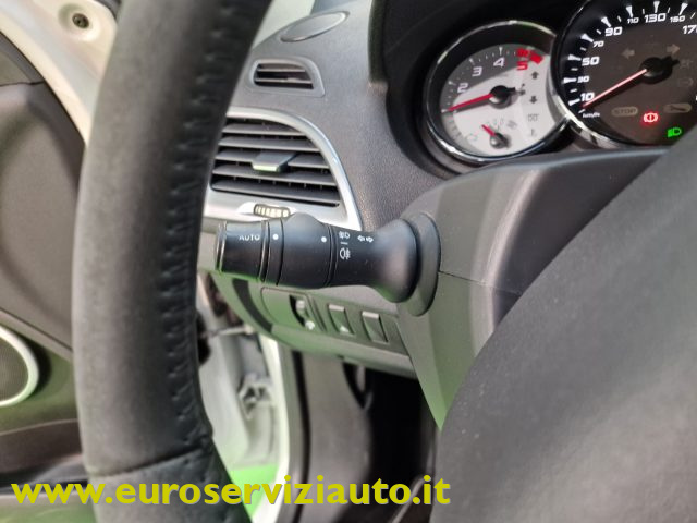 RENAULT Megane usata, con Bluetooth