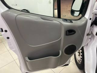 OPEL Vivaro usata 13