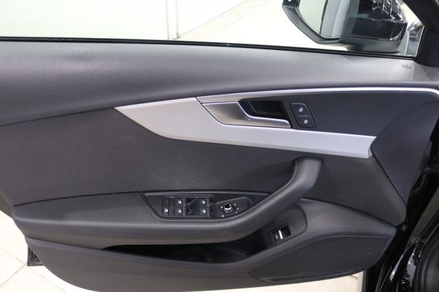 AUDI A4 usata, con Sistema di navigazione
