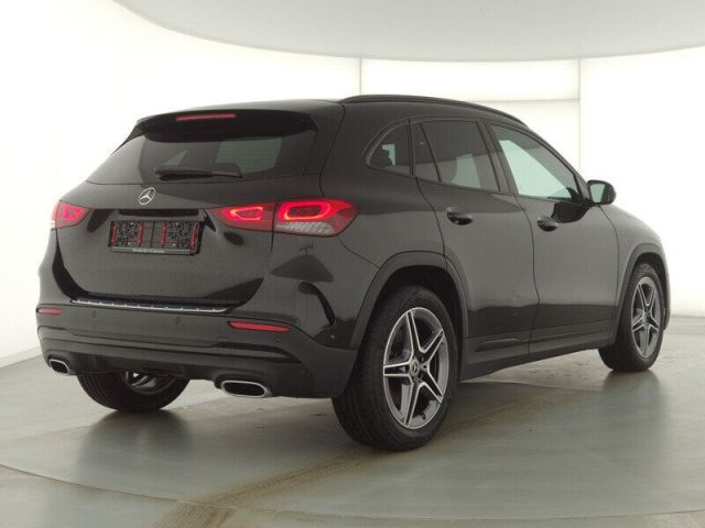 MERCEDES-BENZ GLA 220 usata, con Airbag laterali