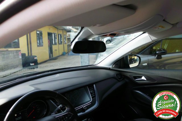 OPEL Grandland usata 26