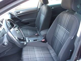 VOLKSWAGEN Golf usata, con Specchietti laterali elettrici