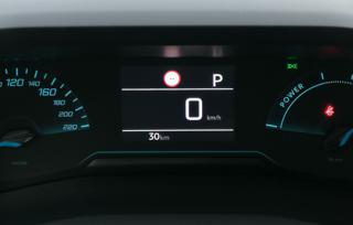 PEUGEOT 208 usata, con Volante in pelle