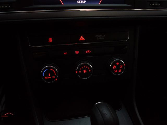 SEAT Leon usata, con Apple CarPlay