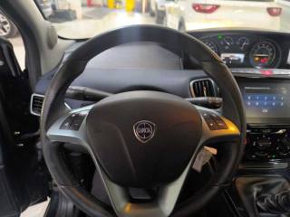 LANCIA Ypsilon usata, con Sensori di parcheggio posteriori