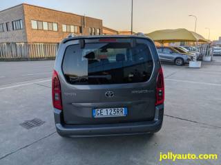 TOYOTA Proace City Verso usata, con Autoradio