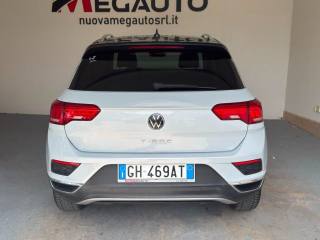 VOLKSWAGEN T-Roc usata, con Specchietti laterali elettrici