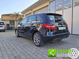 MERCEDES-BENZ B 180 usata, con Chiusura centralizzata
