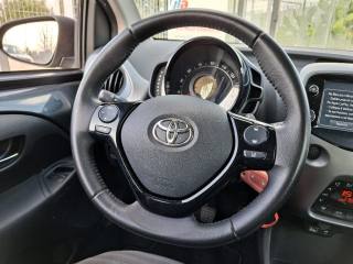 TOYOTA Aygo usata 13