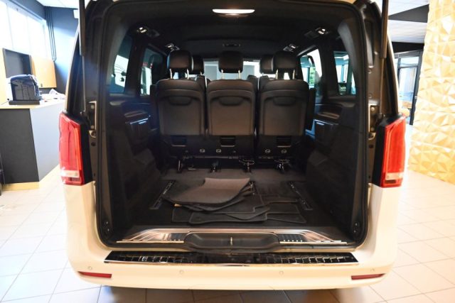 MERCEDES-BENZ V 300 usata 36