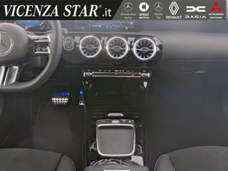 MERCEDES-BENZ A 200 usata, con Chiusura centralizzata