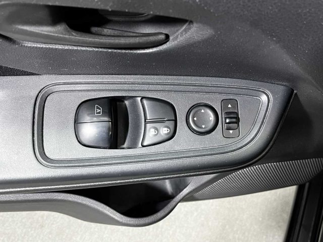 NISSAN Micra usata 25