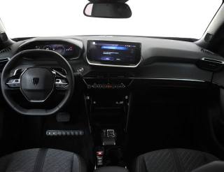 PEUGEOT 2008 usata, con Sedile posteriore sdoppiato