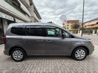 RENAULT Kangoo usata, con ESP
