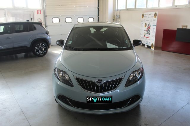 LANCIA Ypsilon usata, con Airbag
