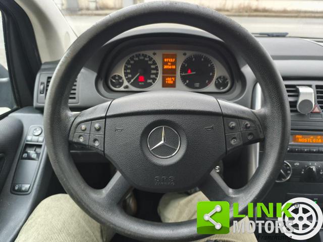 MERCEDES-BENZ B 180 usata, con ESP