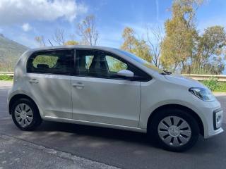 VOLKSWAGEN up! usata, con Climatizzatore