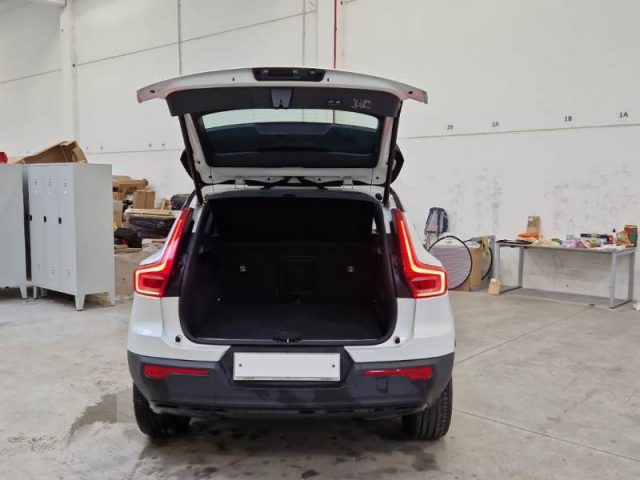 VOLVO XC40 usata, con Autoradio