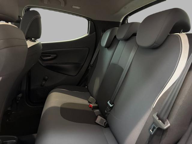 LANCIA Ypsilon usata, con Lettore CD
