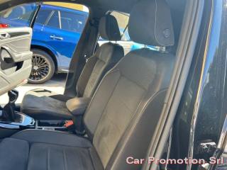 VOLKSWAGEN T-Roc usata, con Climatizzatore