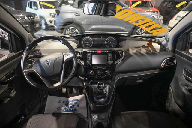 LANCIA Ypsilon usata, con Controllo trazione