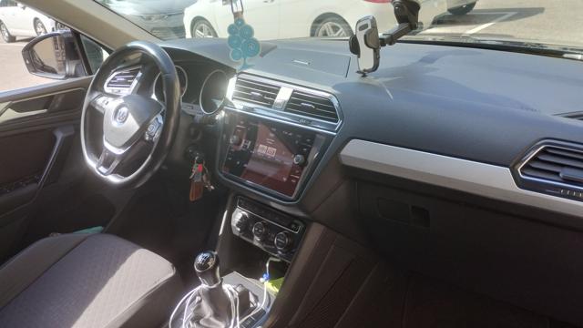 VOLKSWAGEN Tiguan usata, con Volante multifunzione