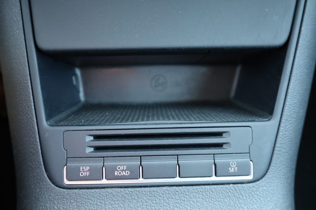 VOLKSWAGEN Tiguan usata, con Airbag posteriore