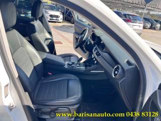 ALFA ROMEO Stelvio usata, con Autoradio