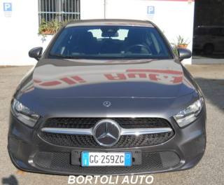 MERCEDES-BENZ A 160 usata, con Volante multifunzione