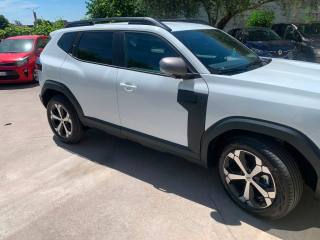 DACIA Duster Eco-G 100 CV Essential 250 sono i soldi del finanz