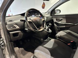 LANCIA Ypsilon usata, con Specchietti laterali elettrici