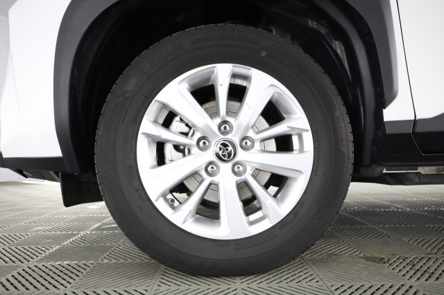 TOYOTA Yaris Cross usata 12