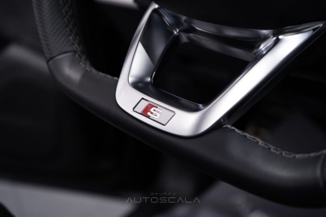 AUDI Q8 usata, con Controllo elettronico della corsia