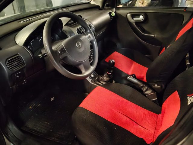 OPEL Corsa usata, con Controllo automatico clima