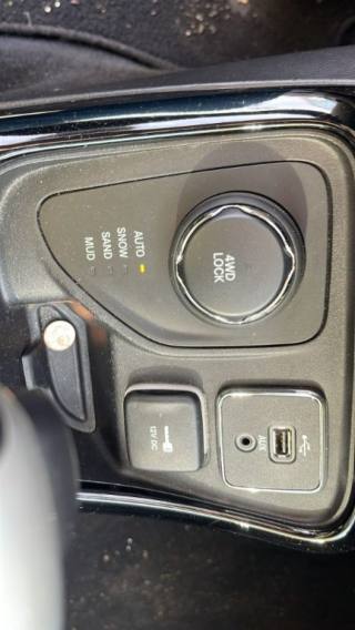 JEEP Compass usata, con Cruise Control