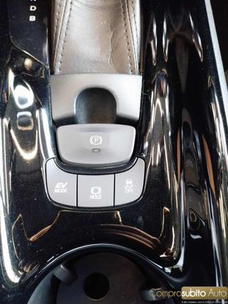 TOYOTA C-HR usata 33