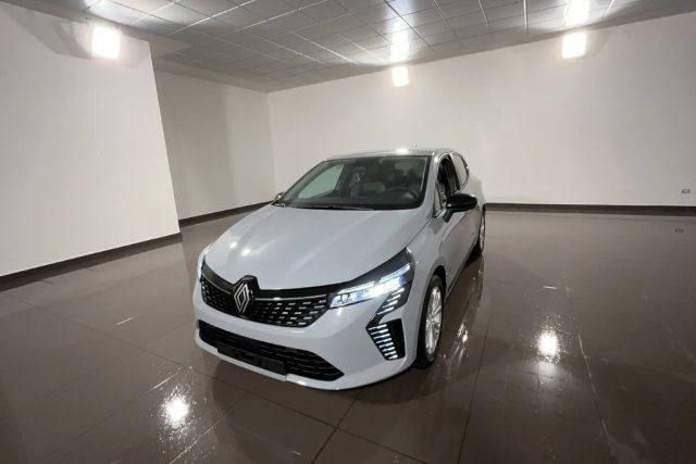 RENAULT Clio usata, con Airbag