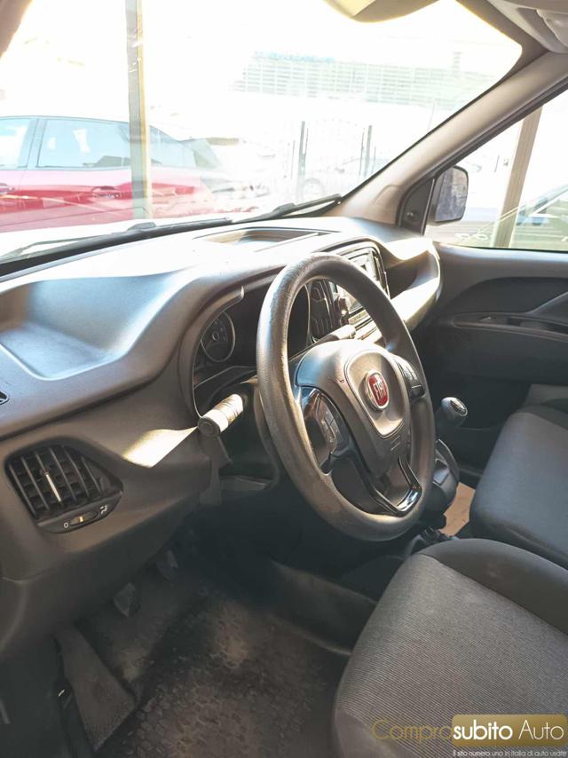 FIAT Doblo usata 17