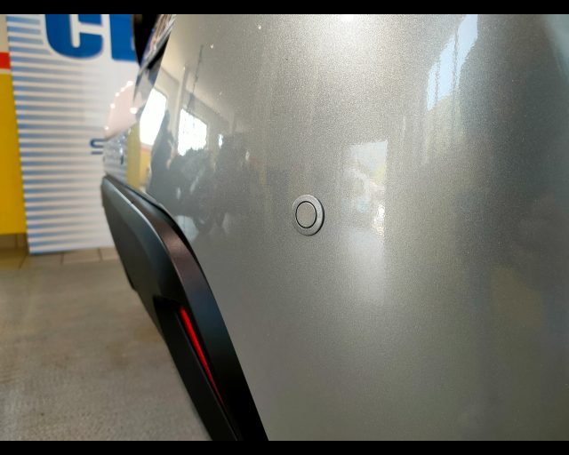 TOYOTA Yaris usata, con Sound system