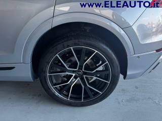 AUDI Q8 usata, con Cerchi in lega
