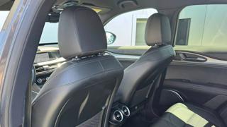 ALFA ROMEO Stelvio usata, con Interni in pelle