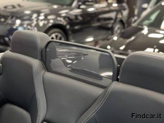 MERCEDES-BENZ E 200 usata, con Fendinebbia