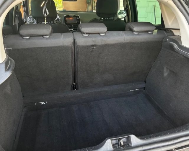 RENAULT Clio usata, con Controllo trazione