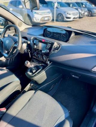 LANCIA Ypsilon usata, con Sensori di parcheggio posteriori