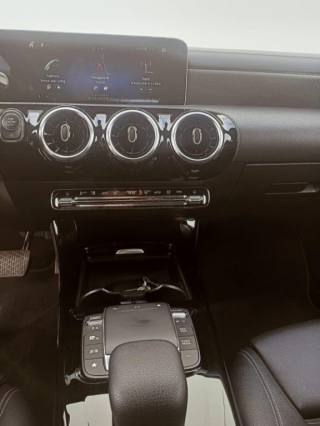 MERCEDES-BENZ CLA 200 usata, con ESP