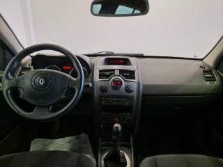 RENAULT Megane usata, con Climatizzatore