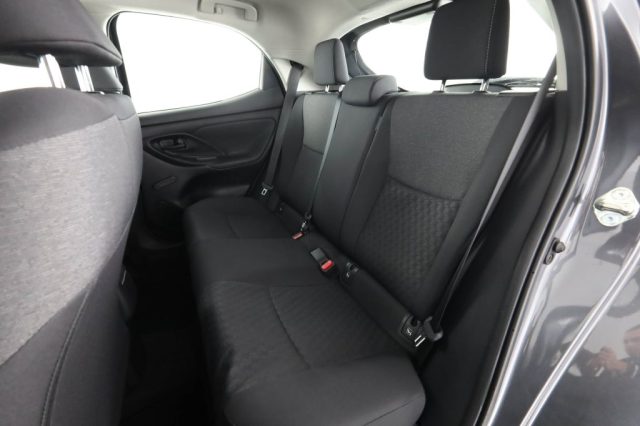 TOYOTA Yaris usata 8