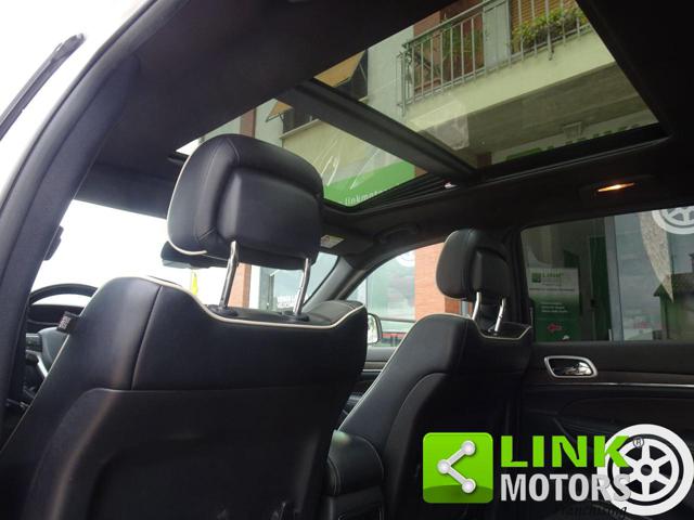 JEEP Grand Cherokee usata, con Leve al volante