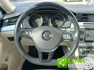 VOLKSWAGEN Passat Variant usata, con Chiusura centralizzata telecomandata
